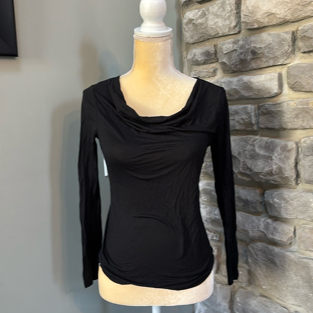 LOFT black top, petite M